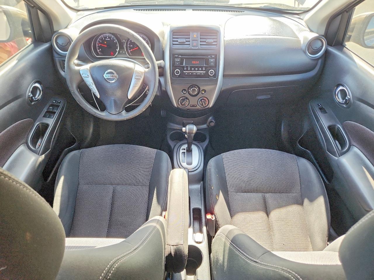 2017 NISSAN VERSA