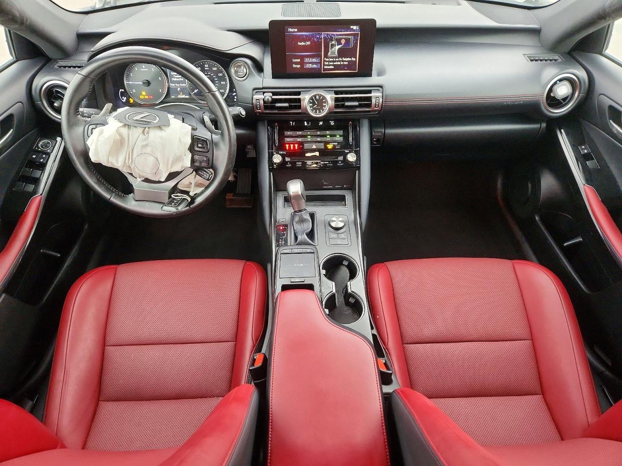 2021 LEXUS IS