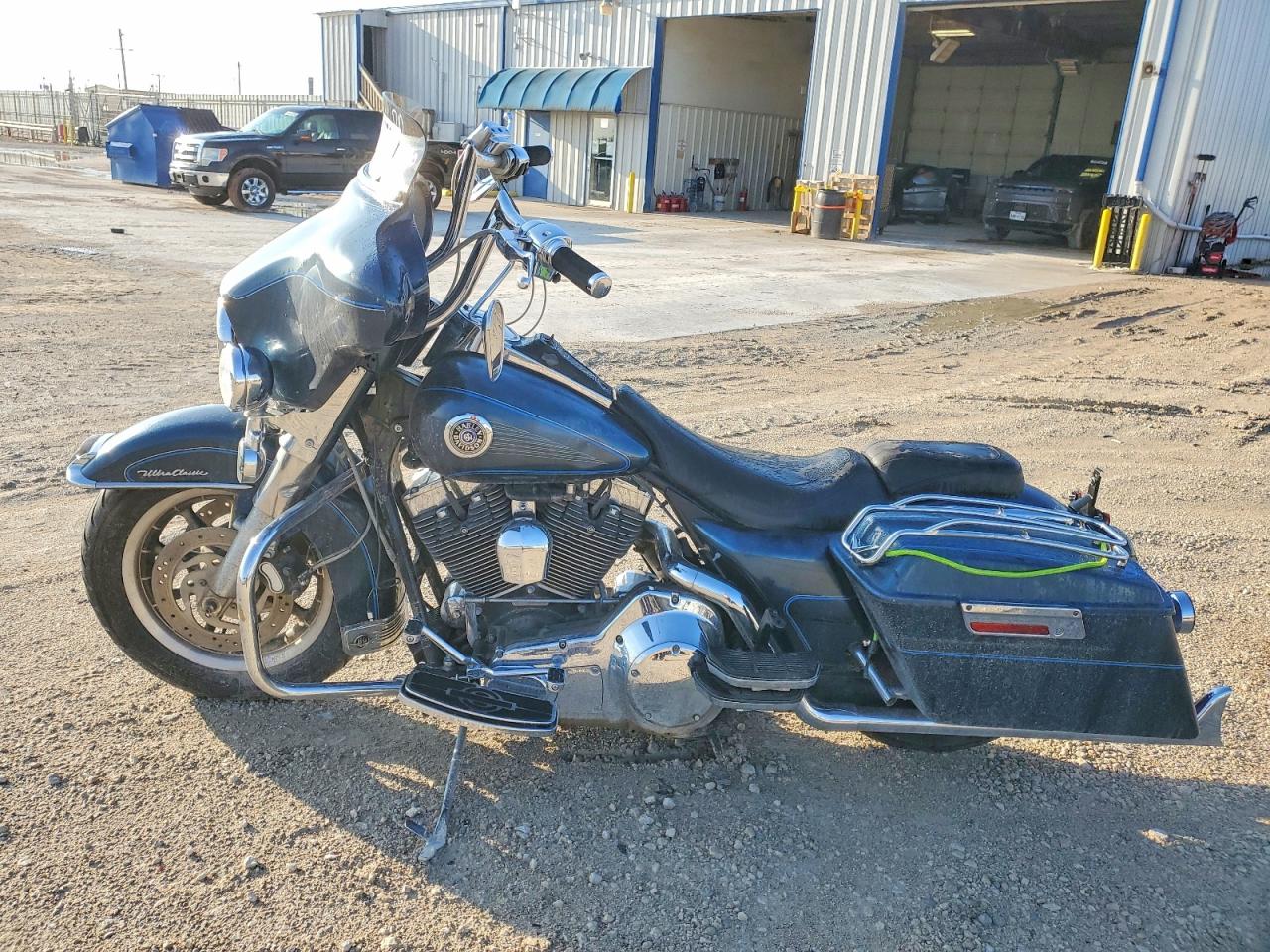 2001 HARLEY-DAVIDSON FL