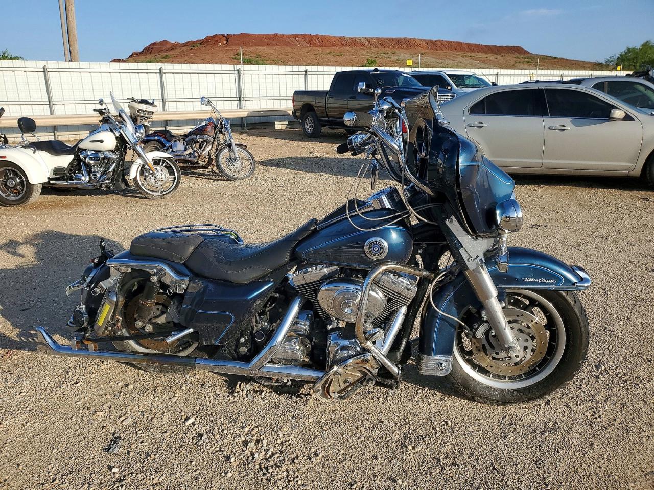 2001 HARLEY-DAVIDSON FL
