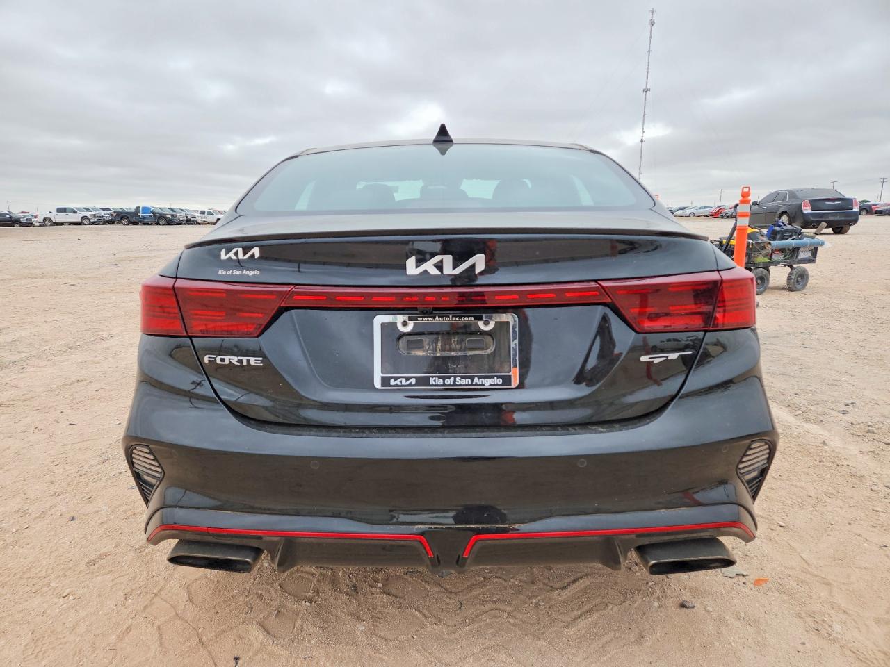 2023 KIA FORTE