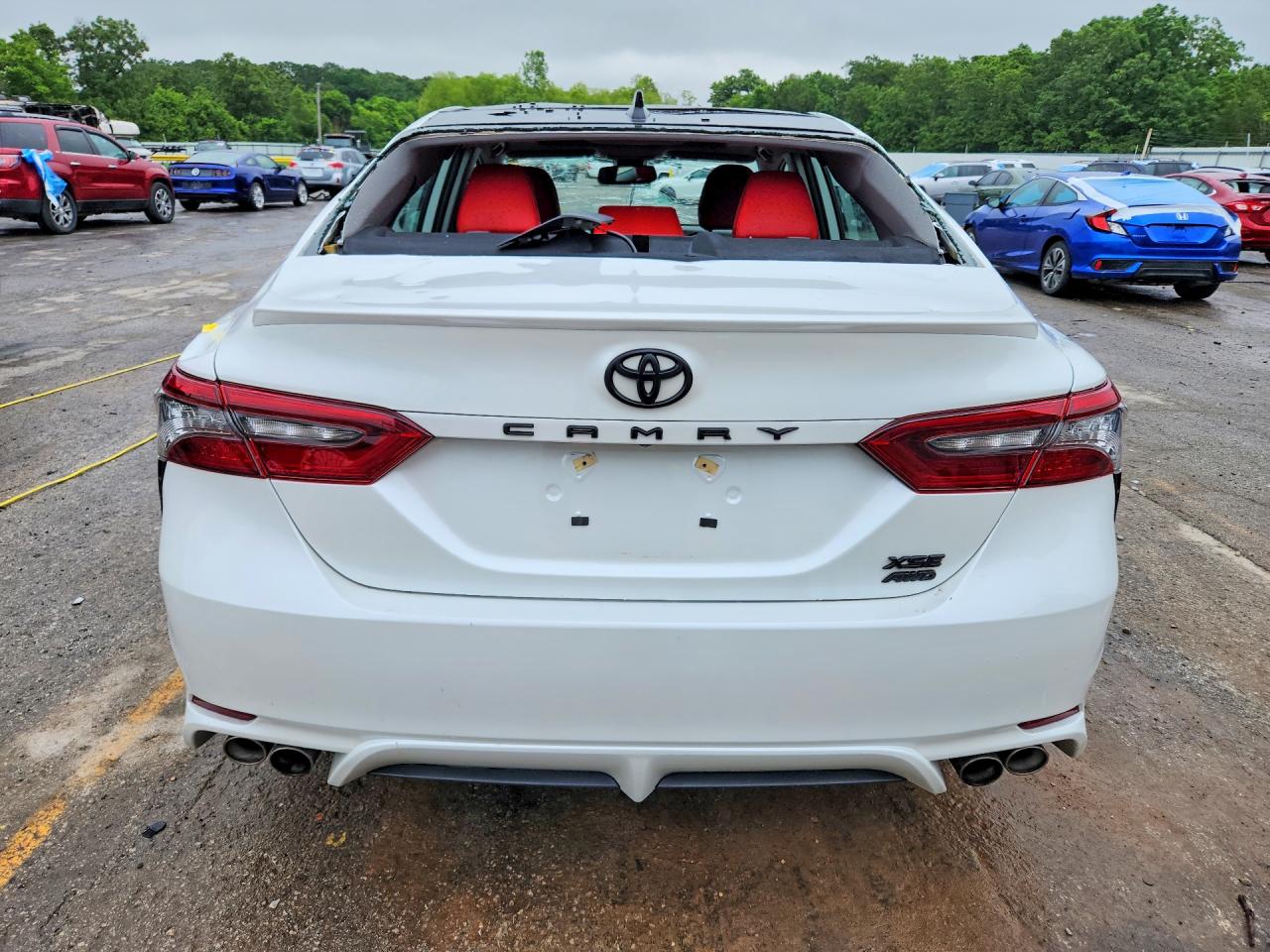 2024 TOYOTA CAMRY