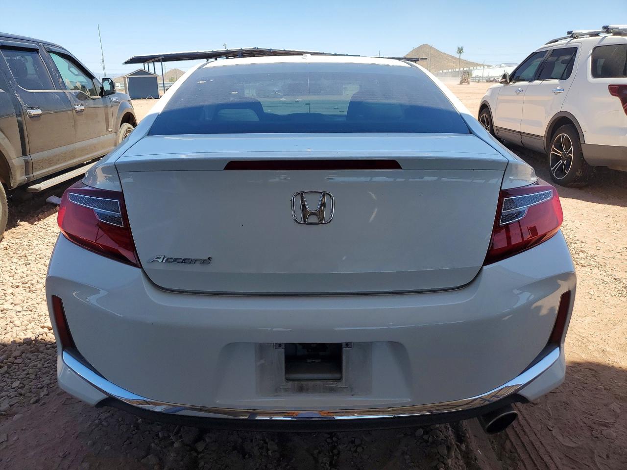 2016 HONDA ACCORD