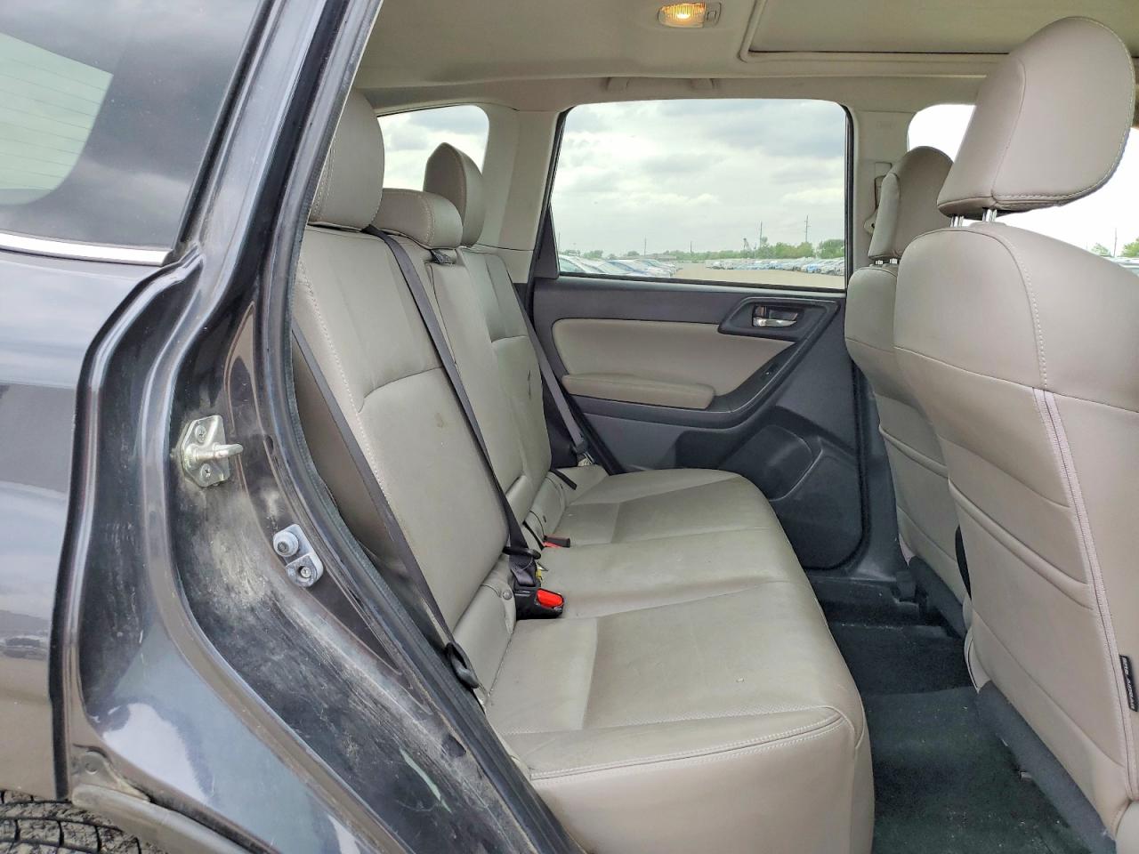 2015 SUBARU FORESTER