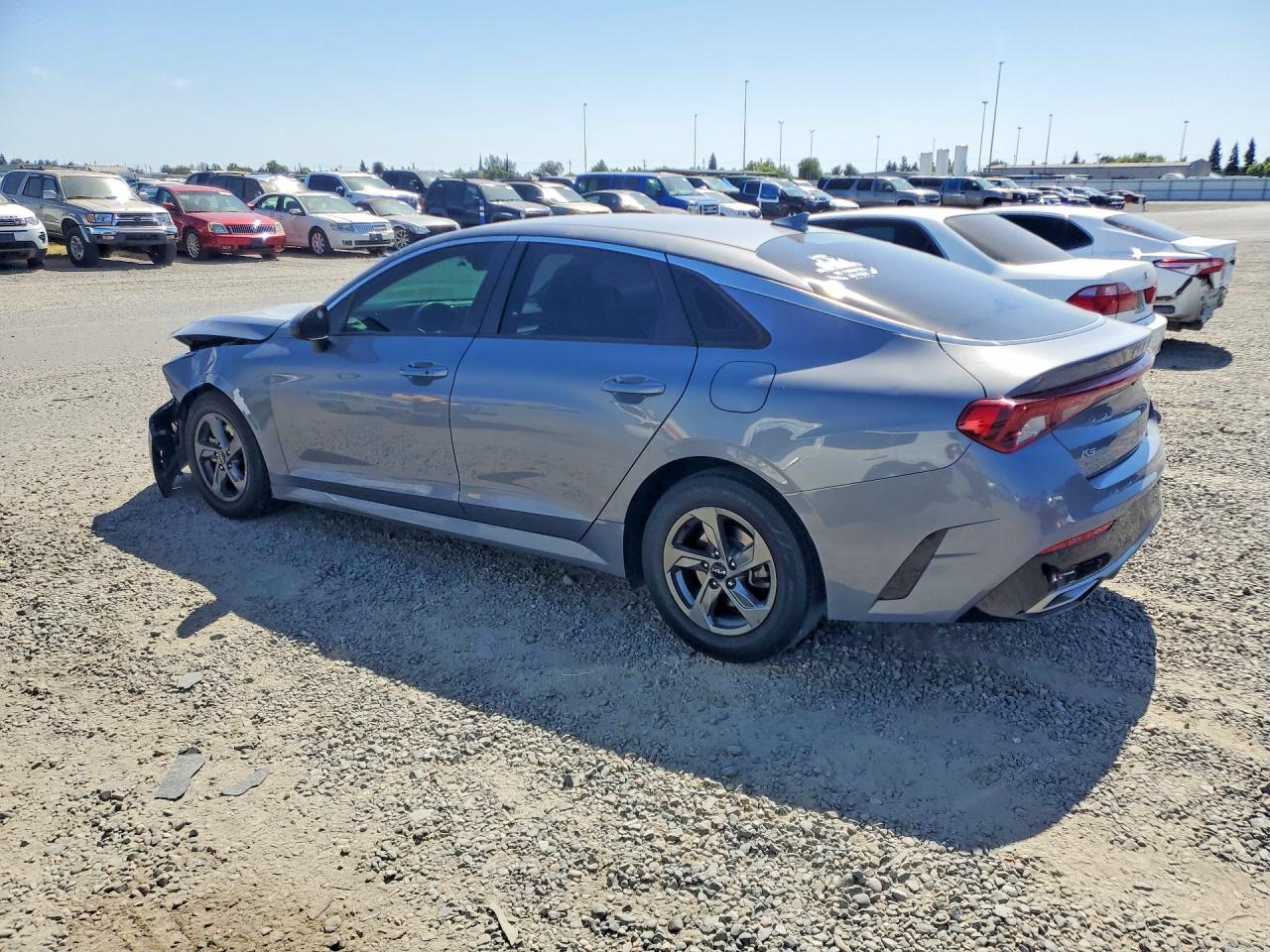 2022 KIA K5