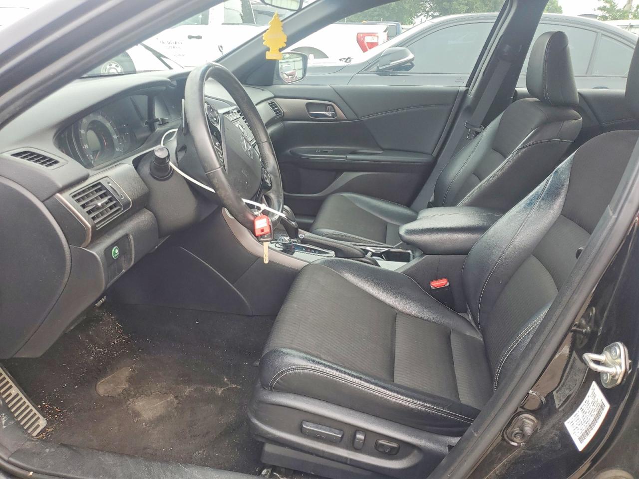 2016 HONDA ACCORD