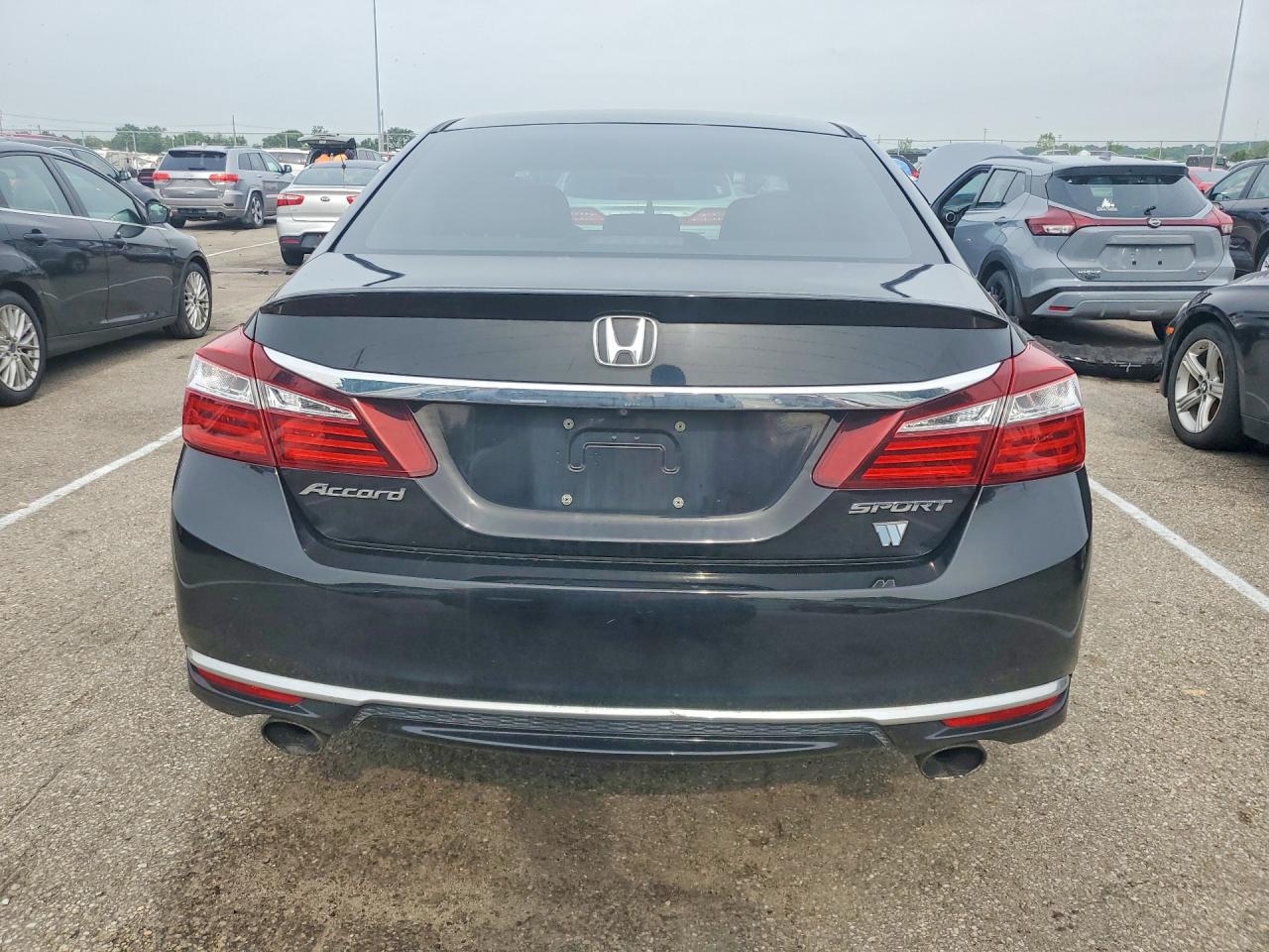 2016 HONDA ACCORD