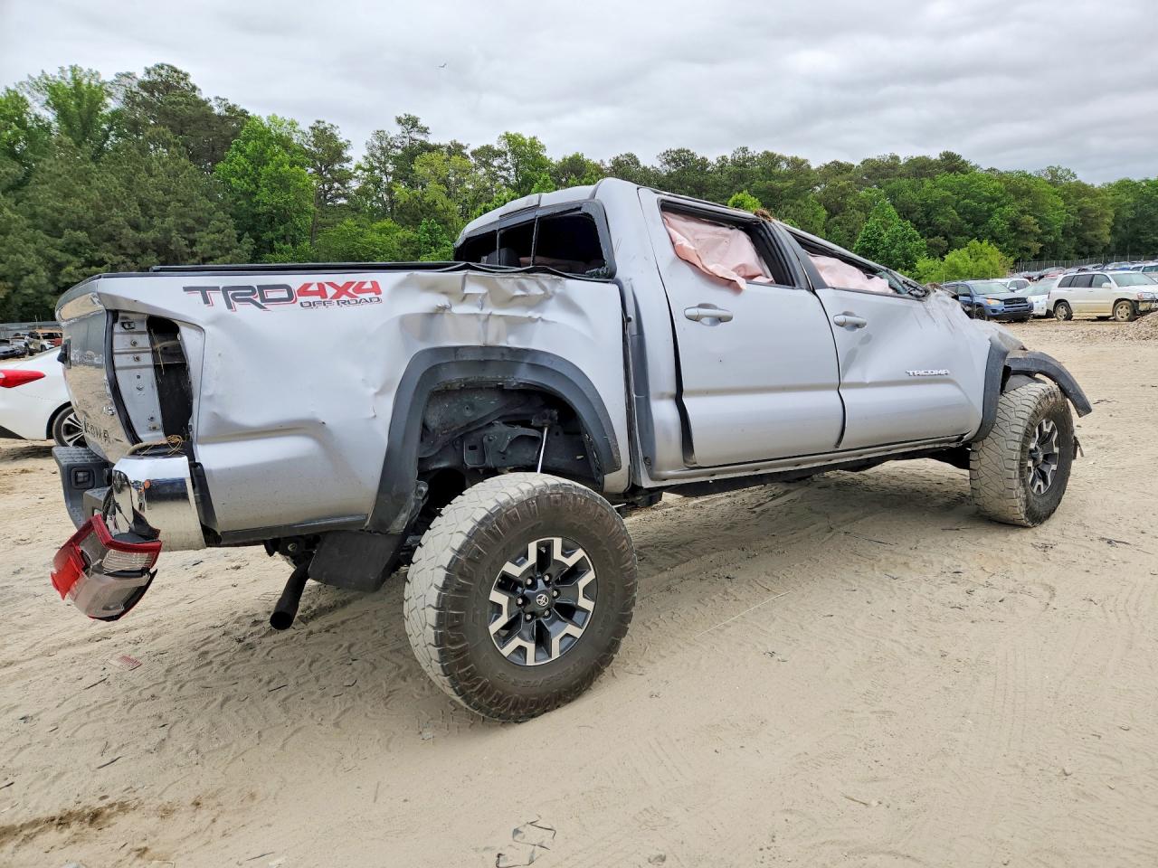 2018 TOYOTA TACOMA
