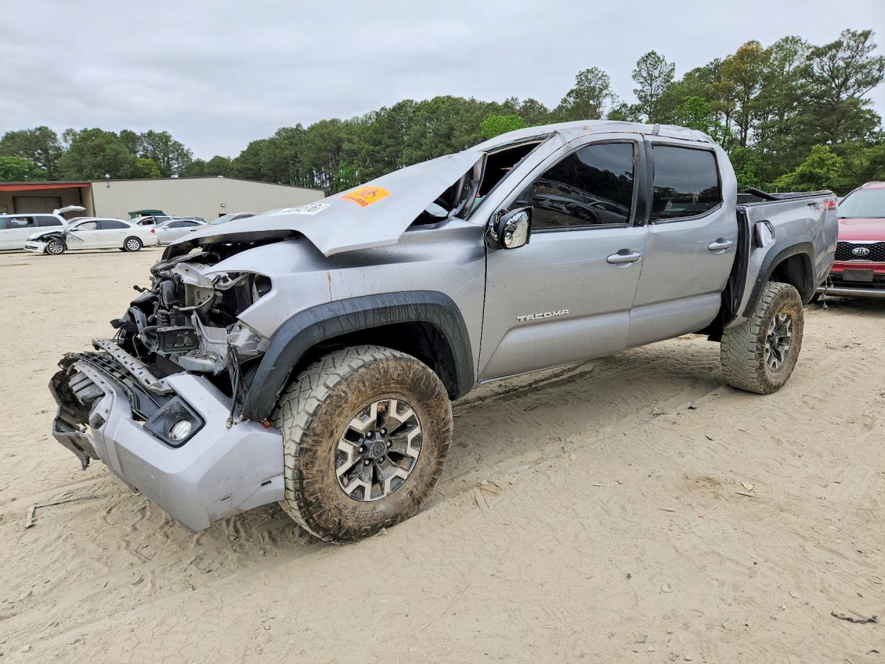 2018 TOYOTA TACOMA