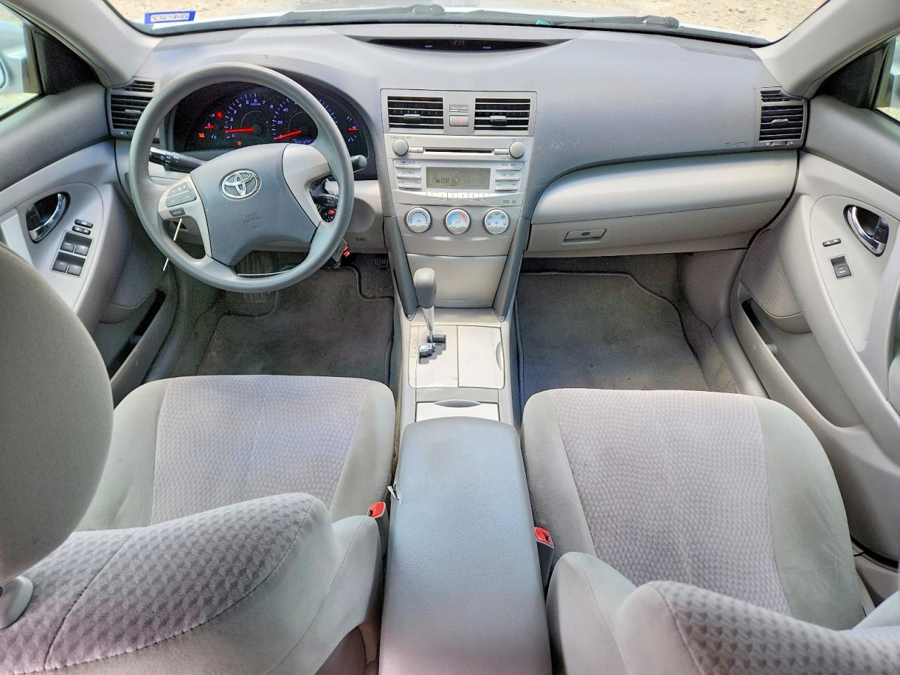 2011 TOYOTA CAMRY