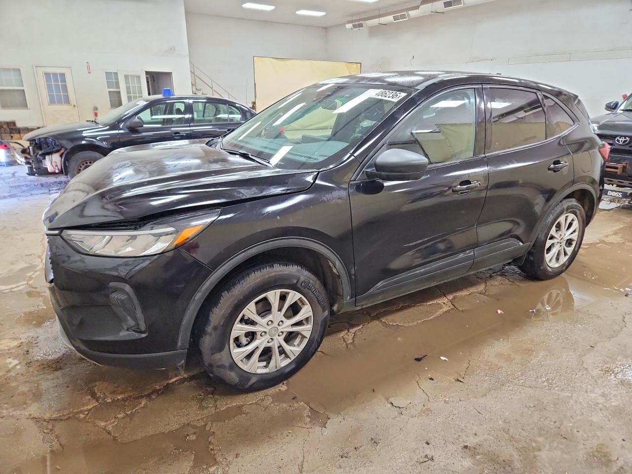 2025 FORD ESCAPE