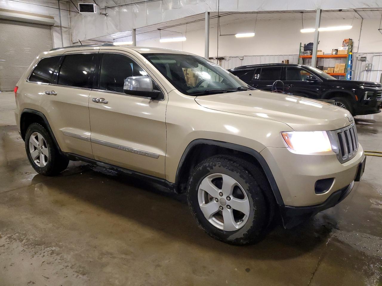 2011 JEEP CHEROKEE