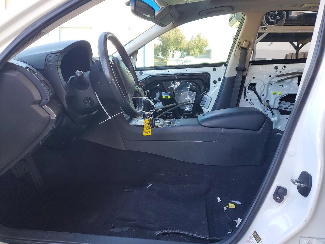 2012 INFINITI G37