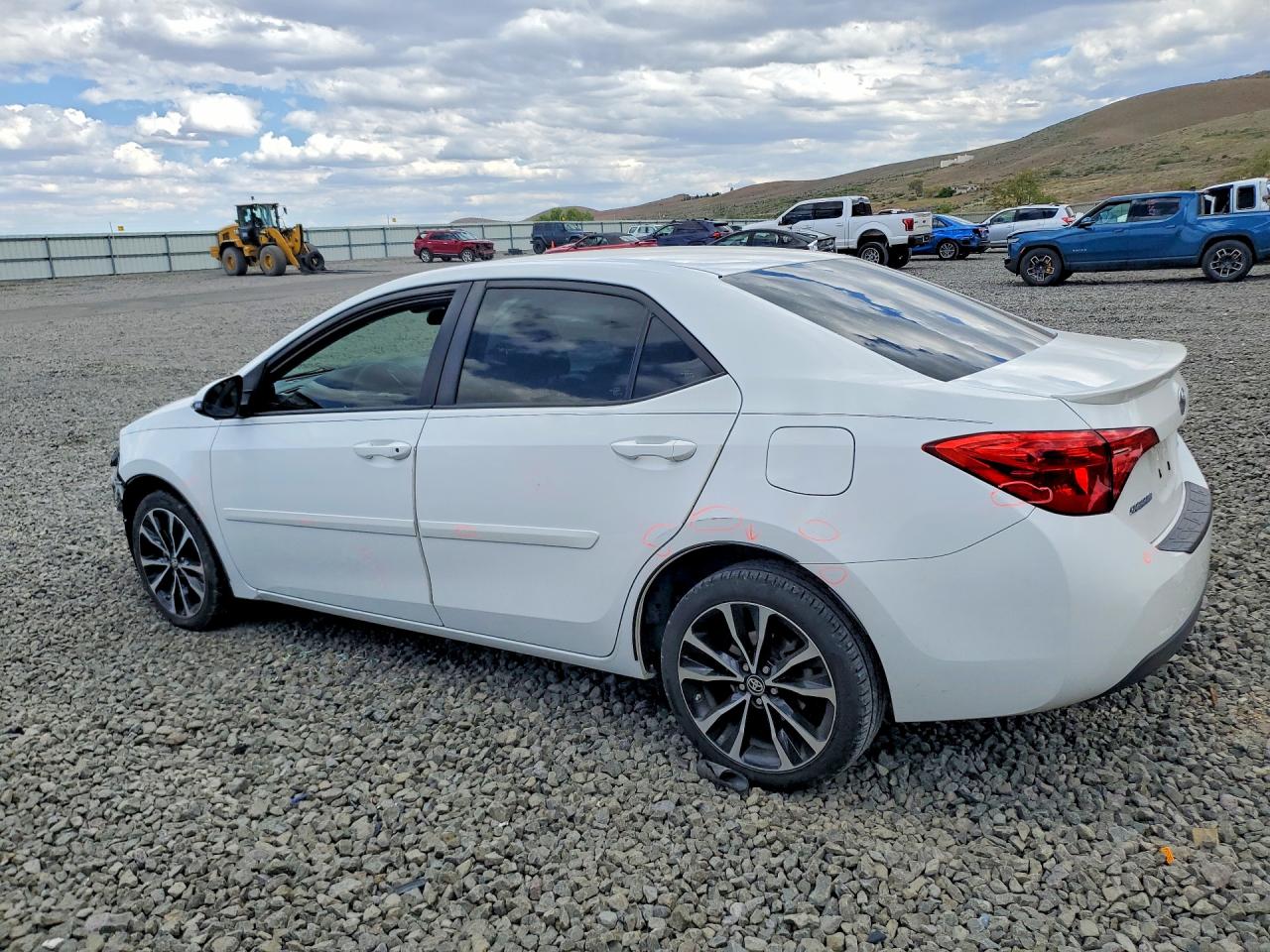 2017 TOYOTA COROLLA
