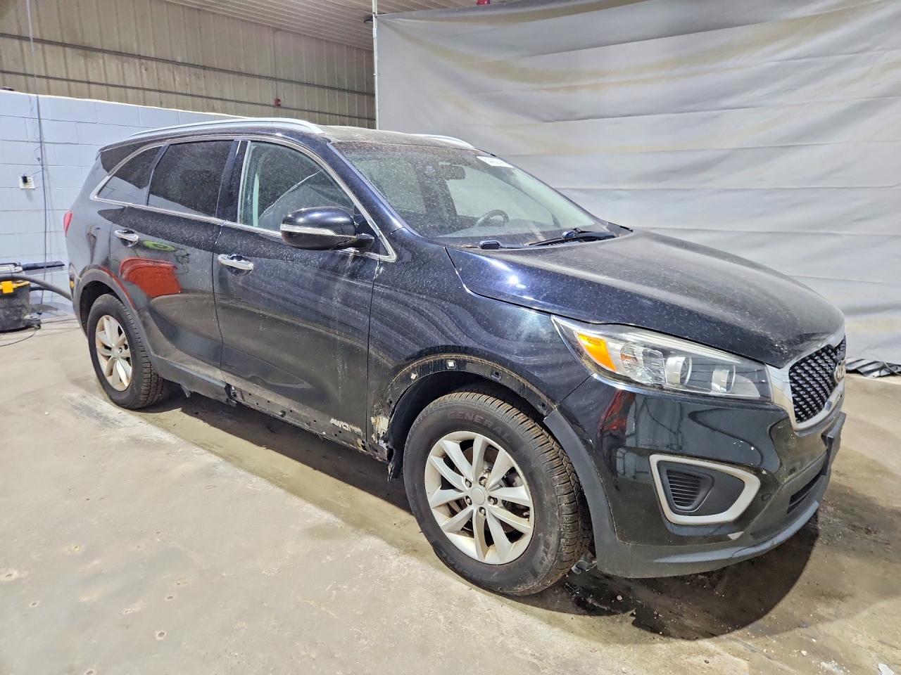 2016 KIA SORENTO