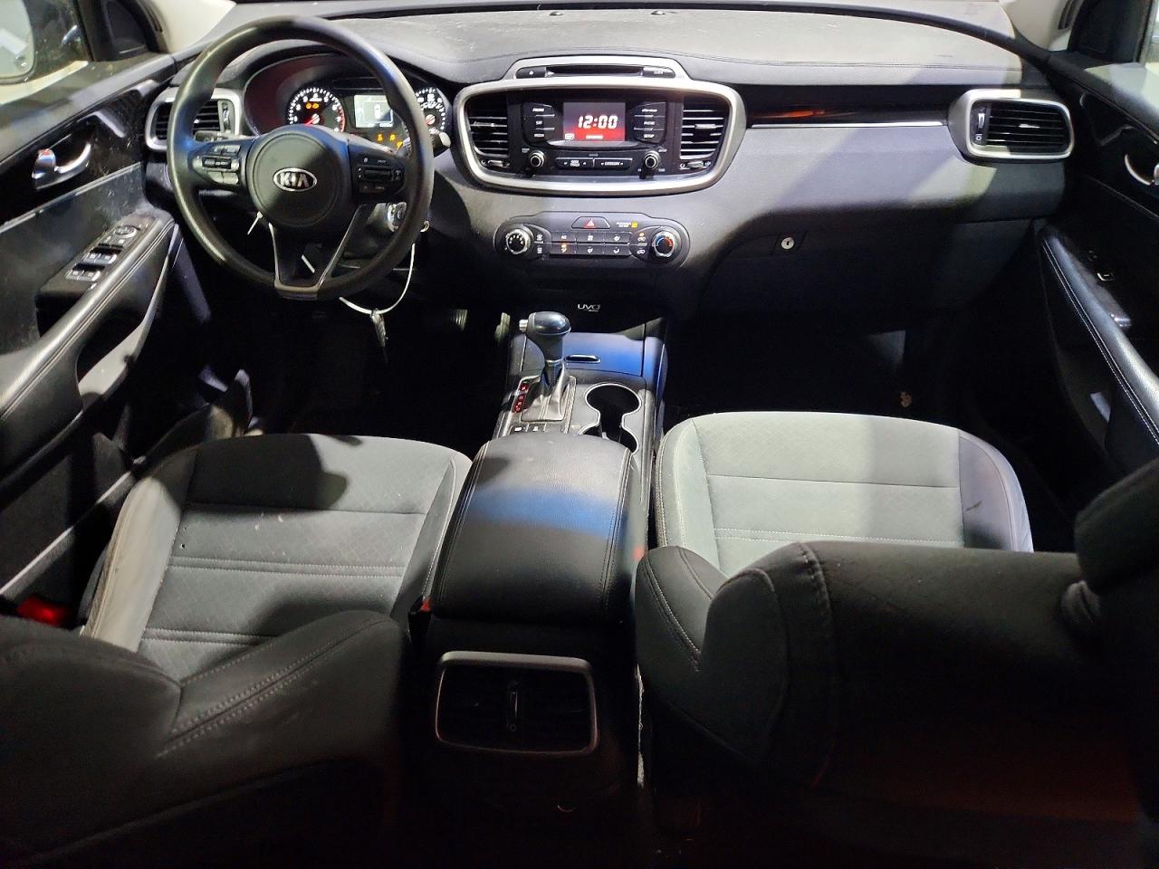2016 KIA SORENTO