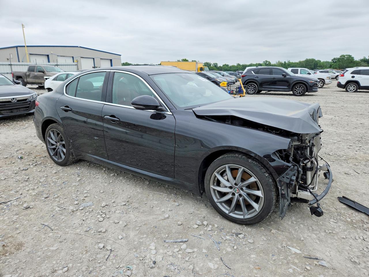 2021 ALFA ROMEO GIULIA