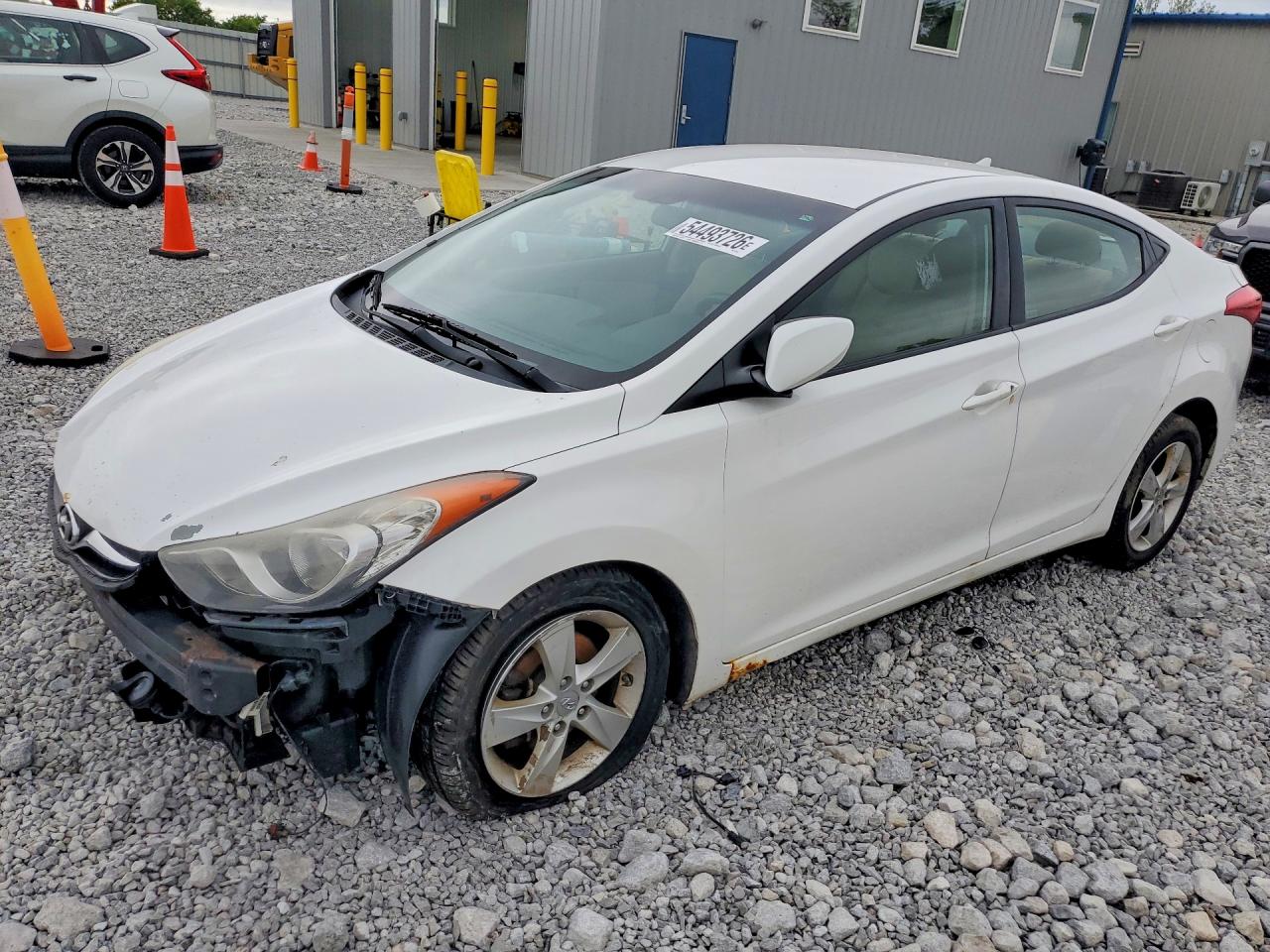 2013 HYUNDAI ELANTRA