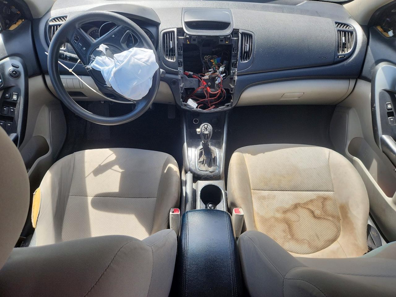 2013 KIA FORTE