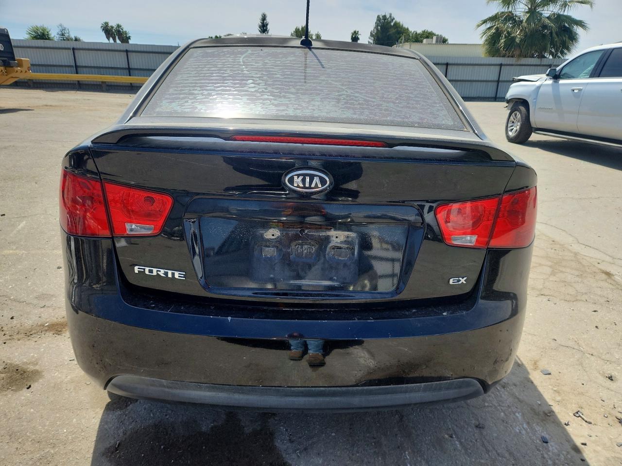 2013 KIA FORTE