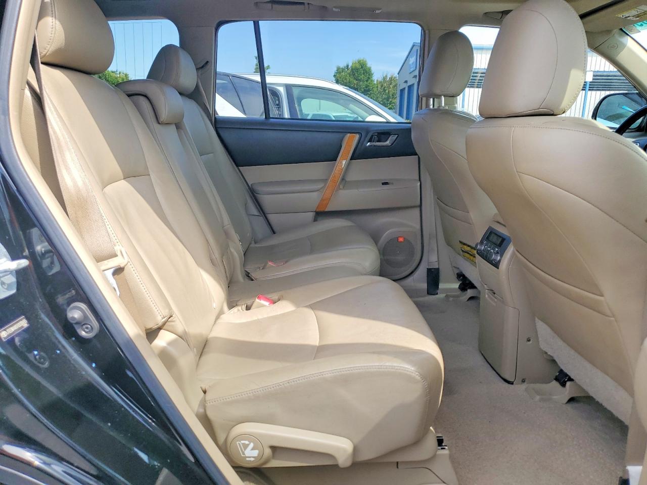 2009 TOYOTA HIGHLANDER