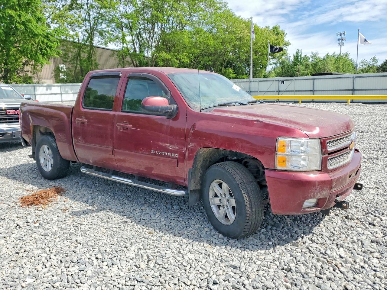 2013 CHEVROLET SILVERADO