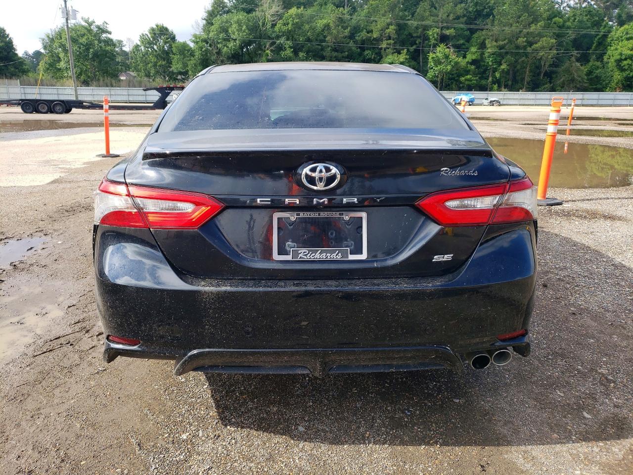 2018 TOYOTA CAMRY
