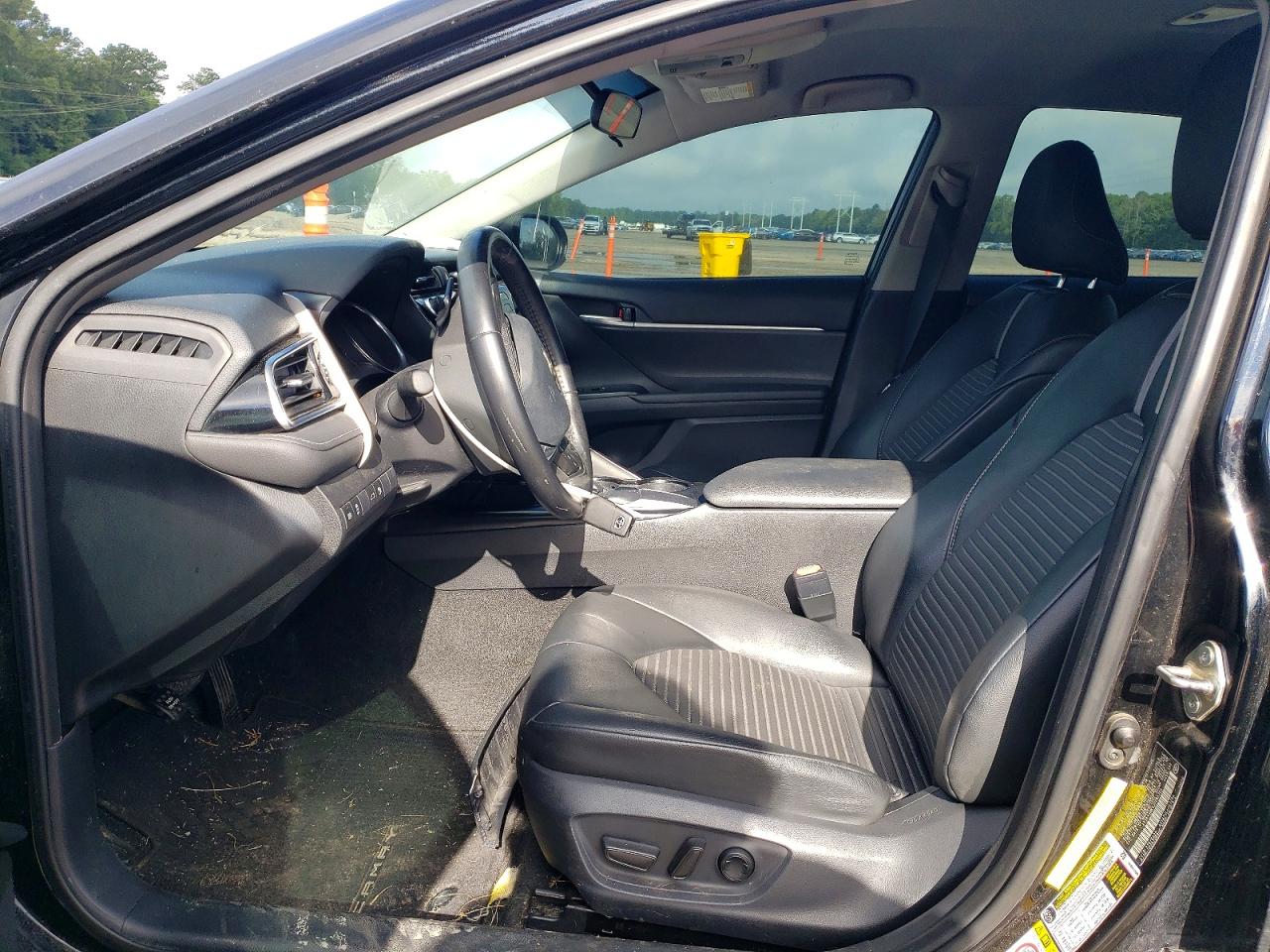 2018 TOYOTA CAMRY