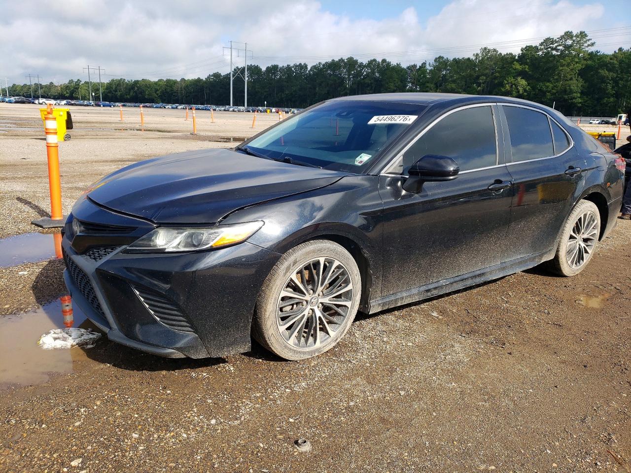 2018 TOYOTA CAMRY