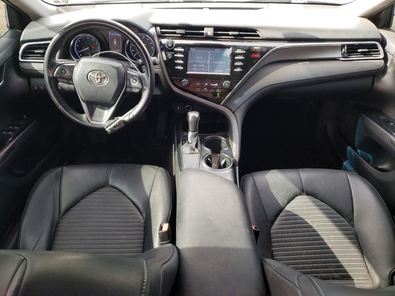 2018 TOYOTA CAMRY