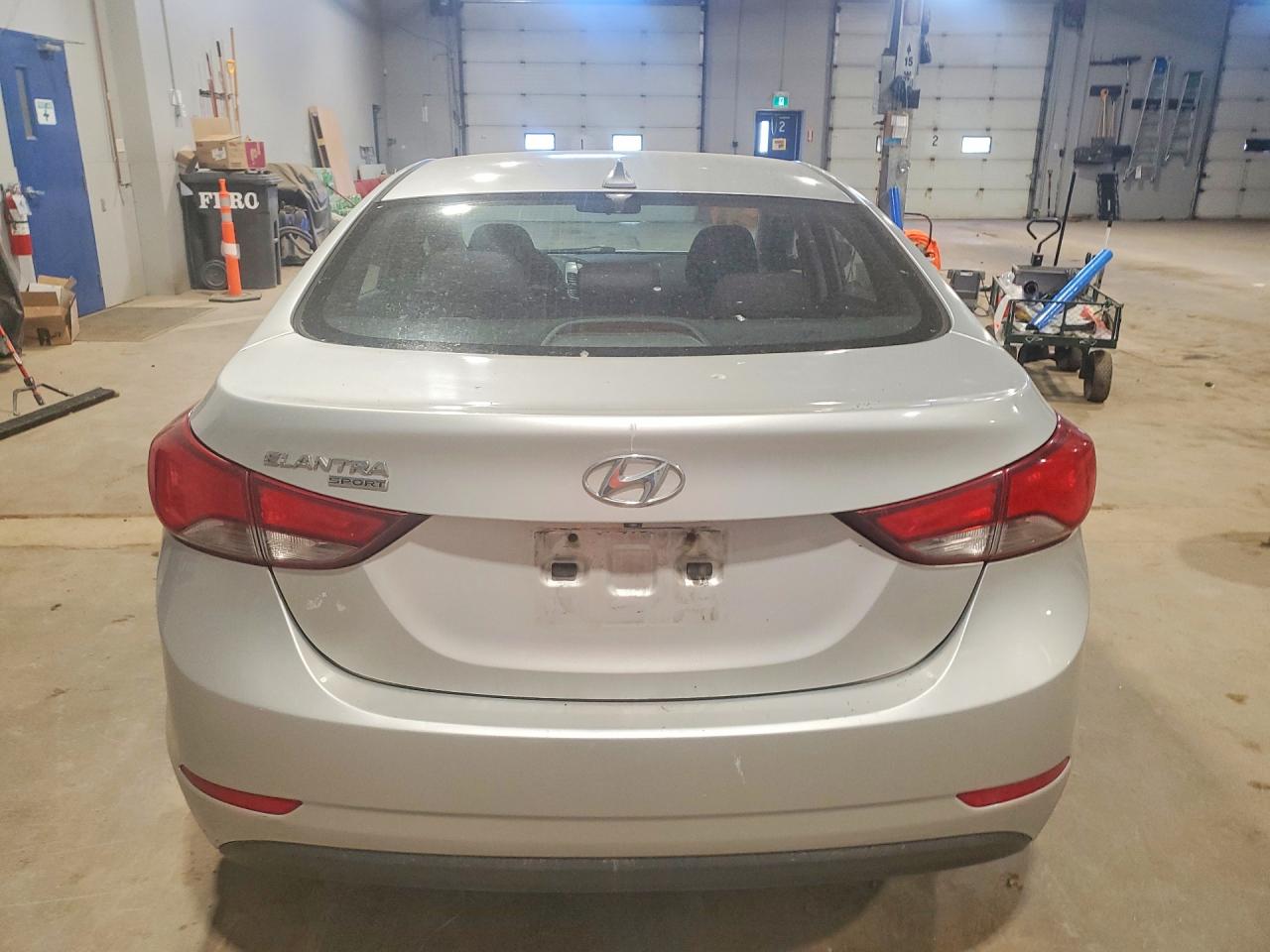 2016 HYUNDAI ELANTRA