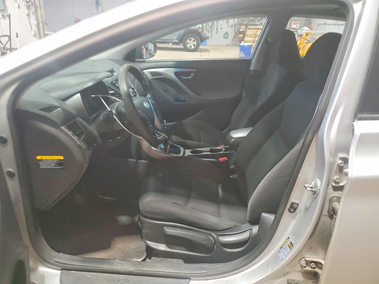 2016 HYUNDAI ELANTRA