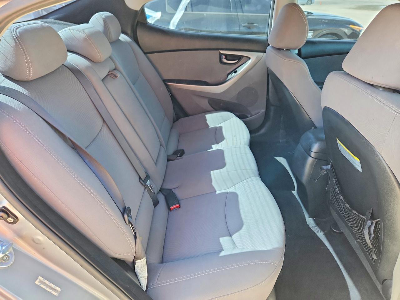 2014 HYUNDAI ELANTRA