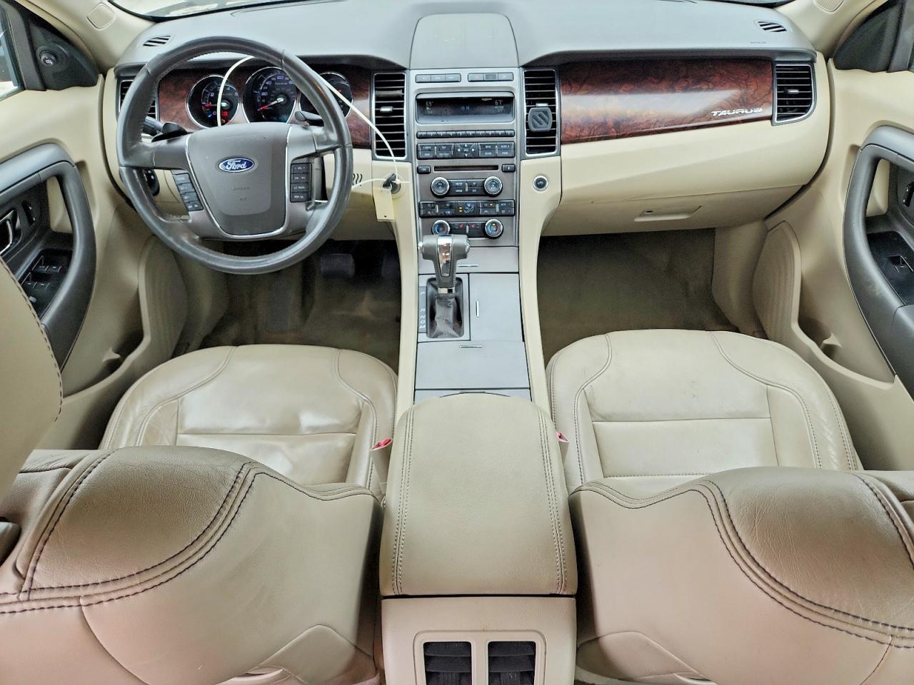 2011 FORD TAURUS