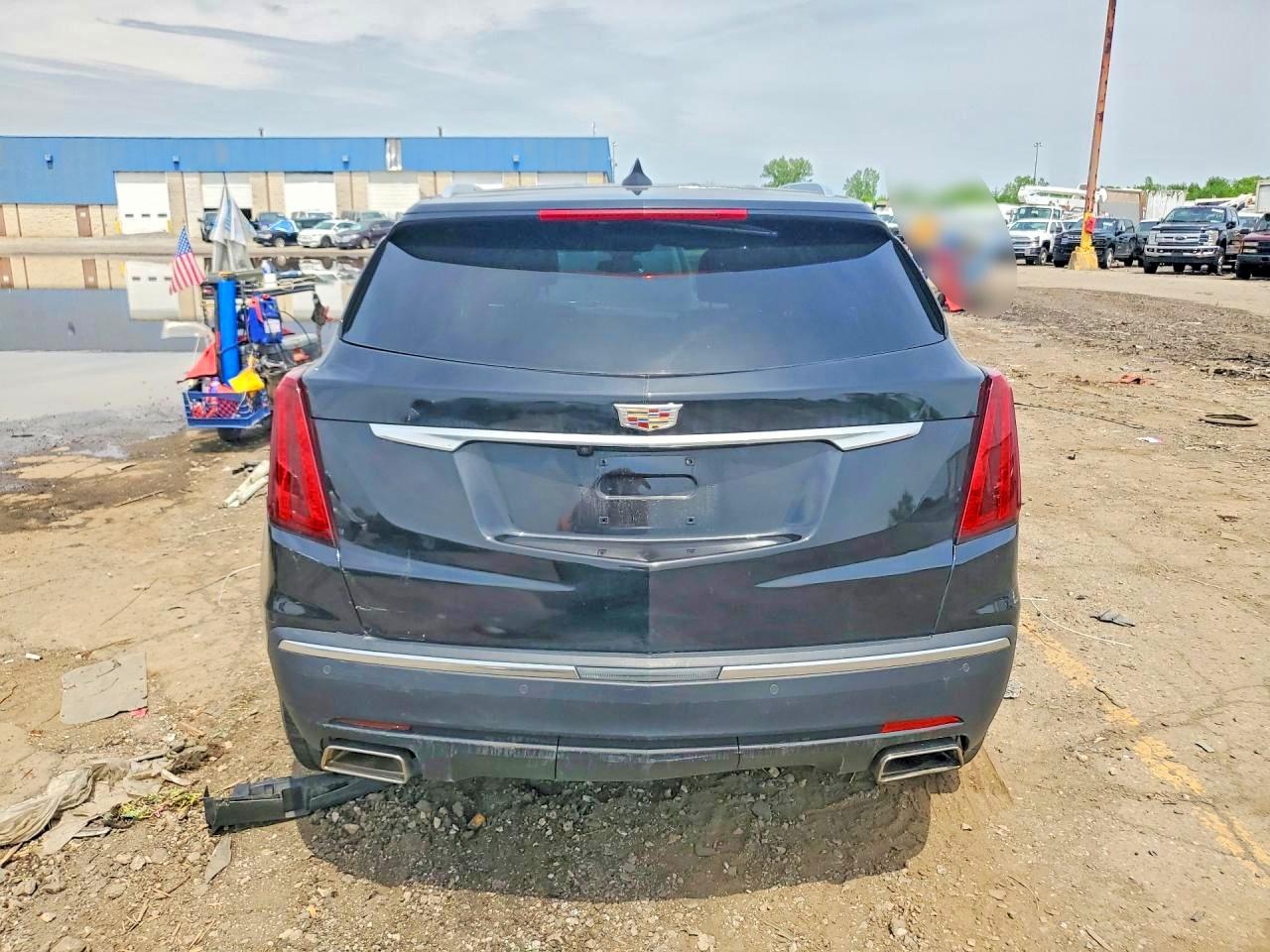 2023 CADILLAC XT5