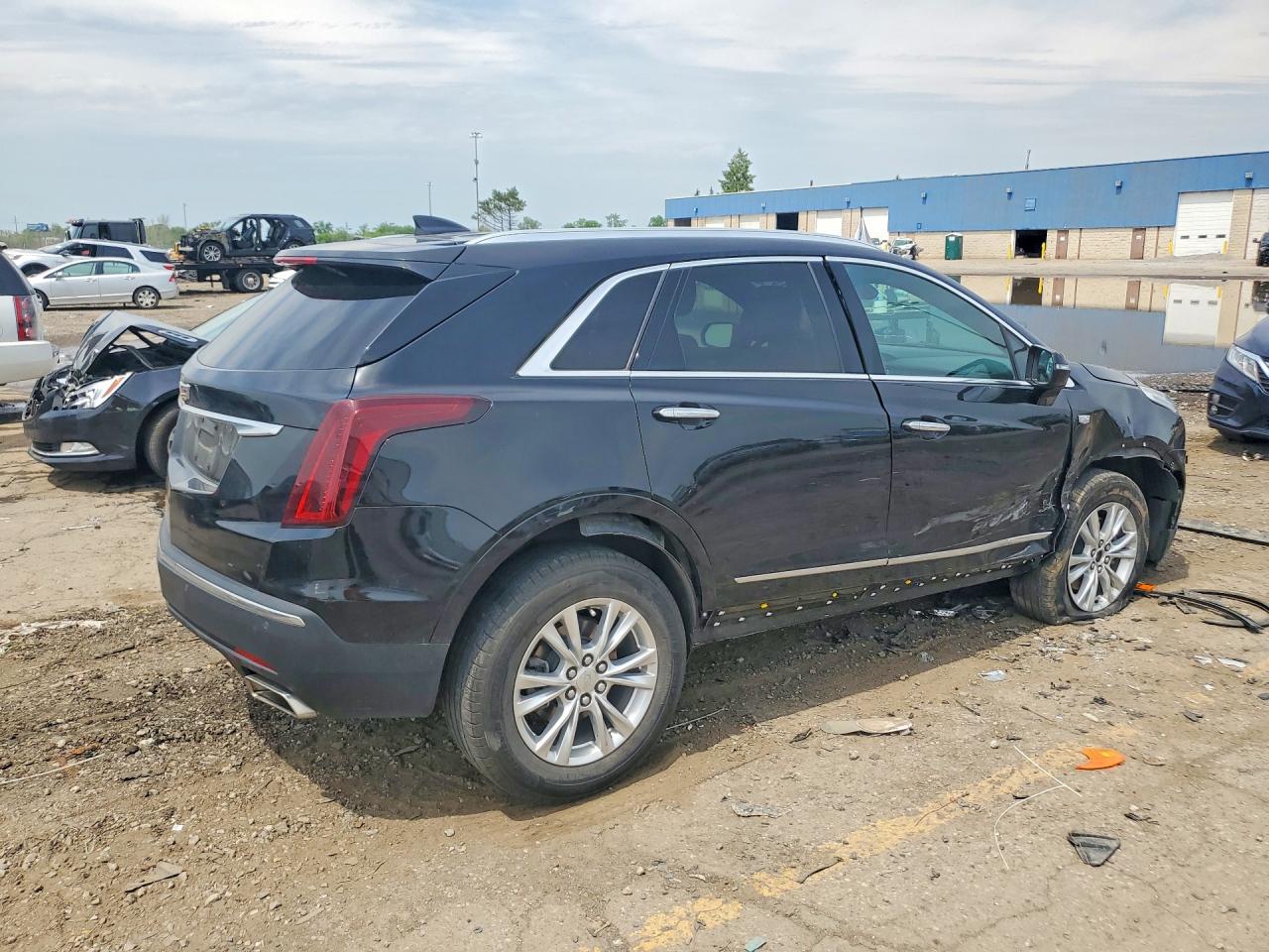 2023 CADILLAC XT5