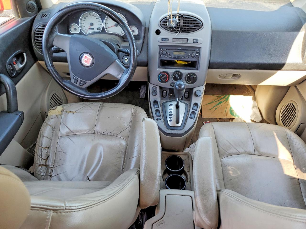 2005 SATURN VUE