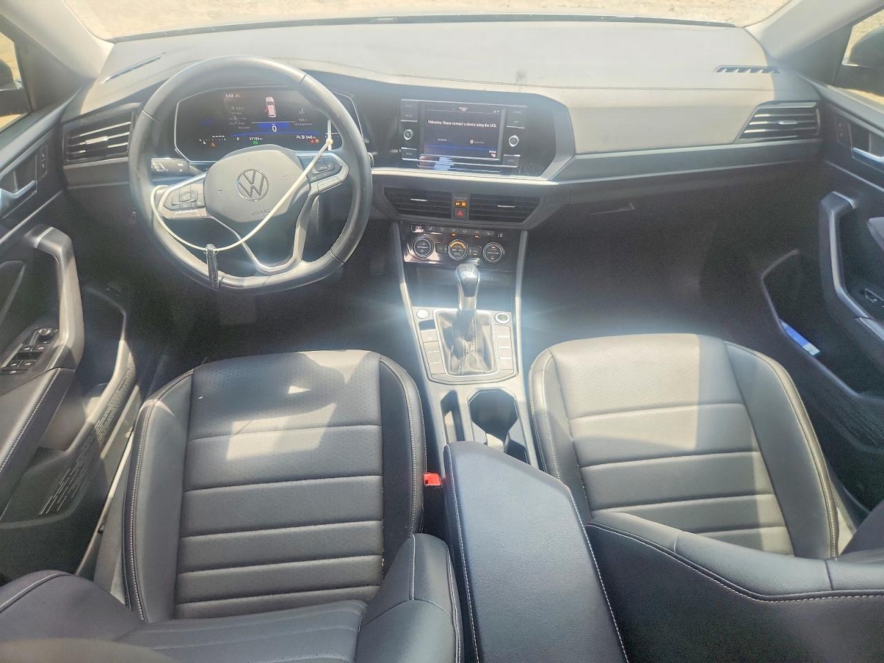 2024 VOLKSWAGEN JETTA