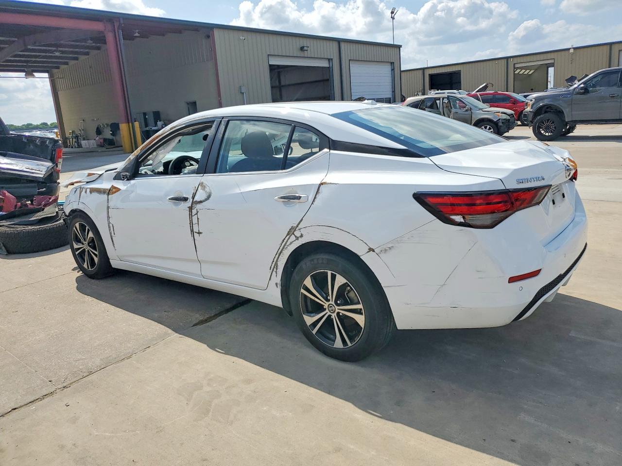 2023 NISSAN SENTRA