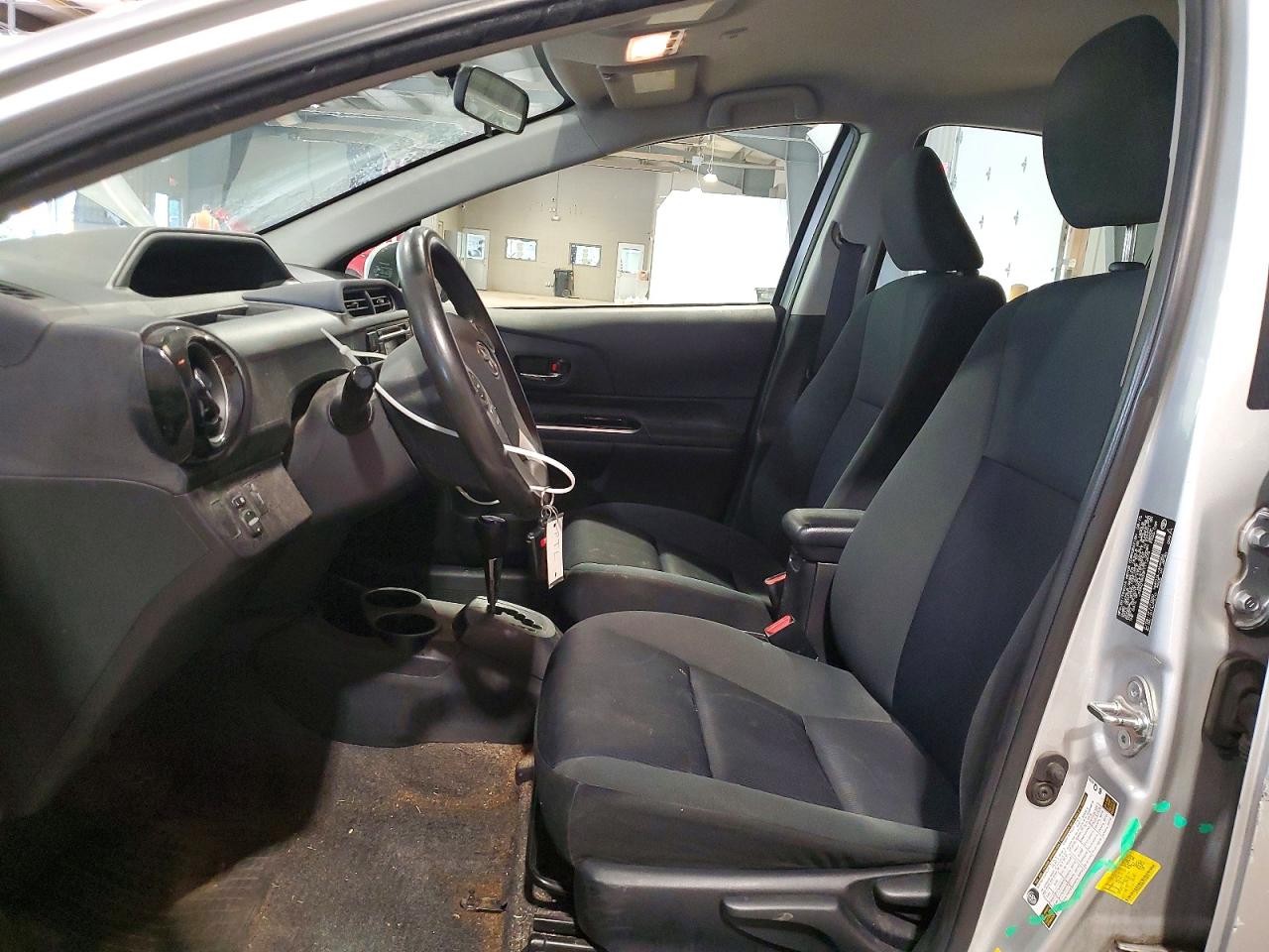 2015 TOYOTA PRIUS