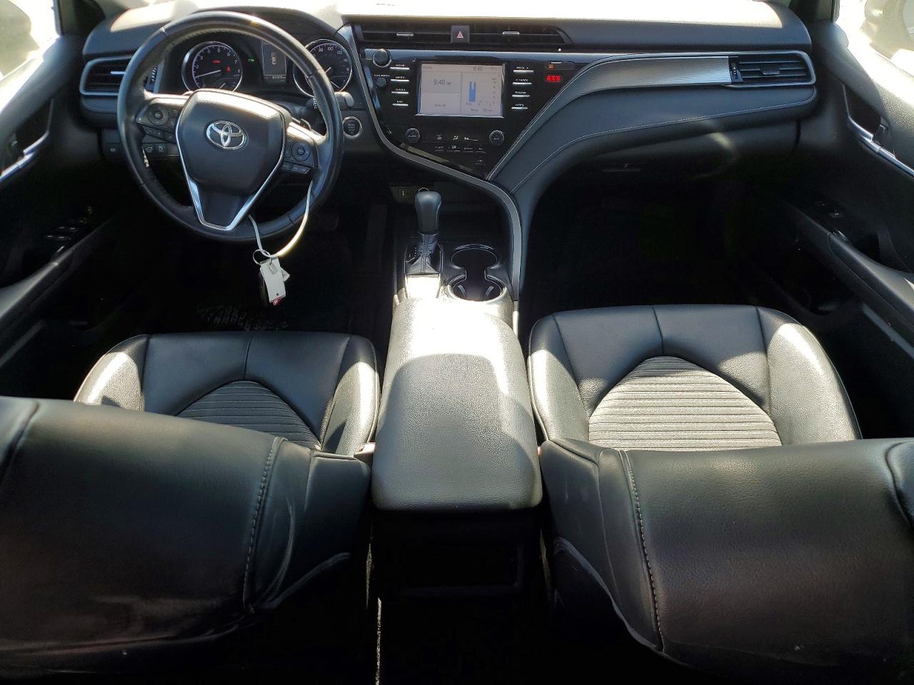 2019 TOYOTA CAMRY