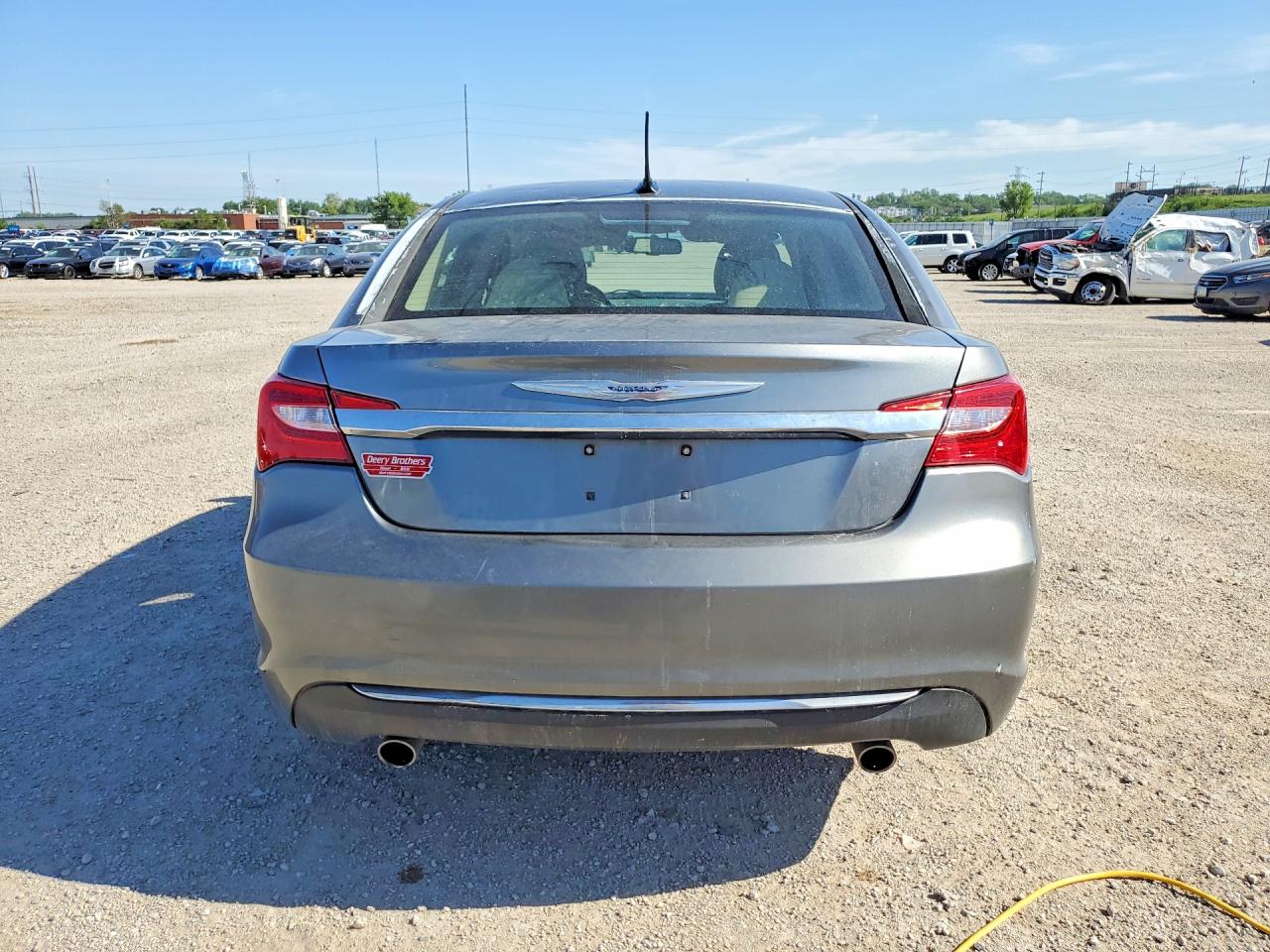 2013 CHRYSLER 200