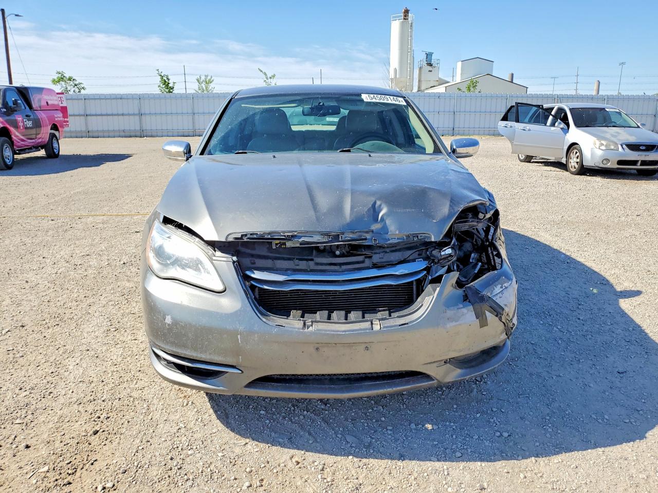 2013 CHRYSLER 200