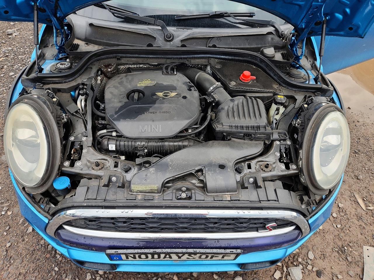 2015 MINI COOPER