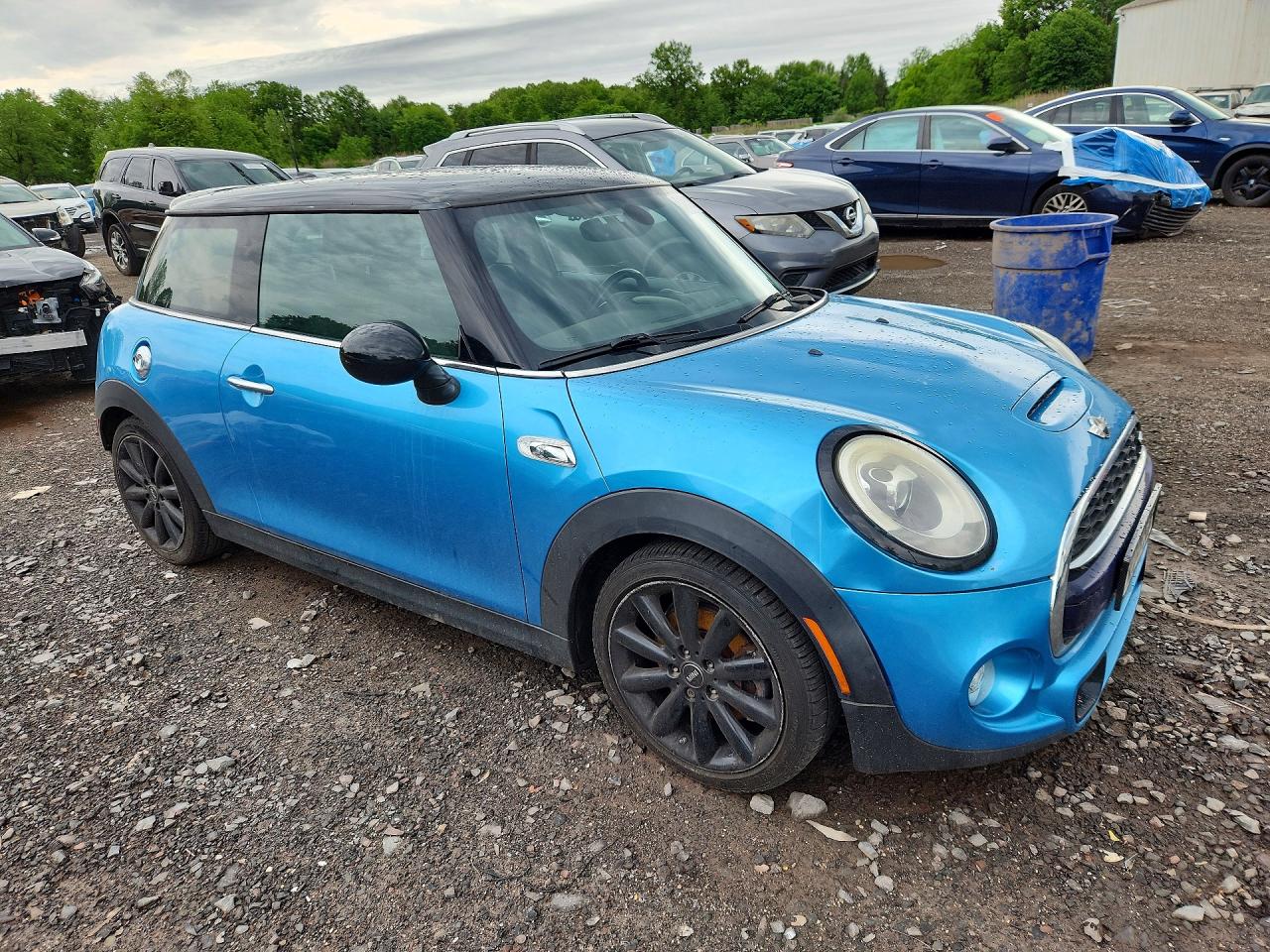 2015 MINI COOPER