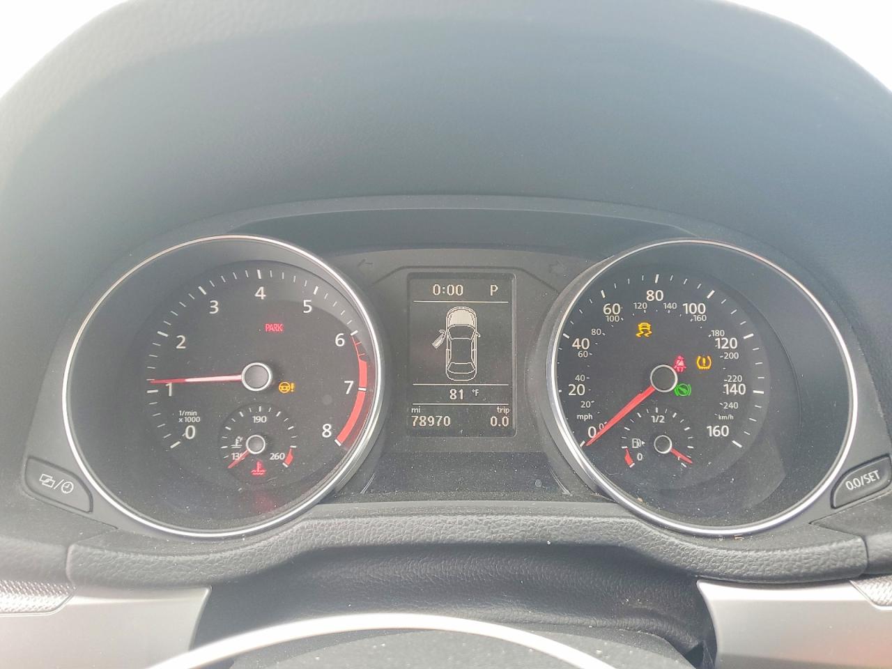 2018 VOLKSWAGEN PASSAT