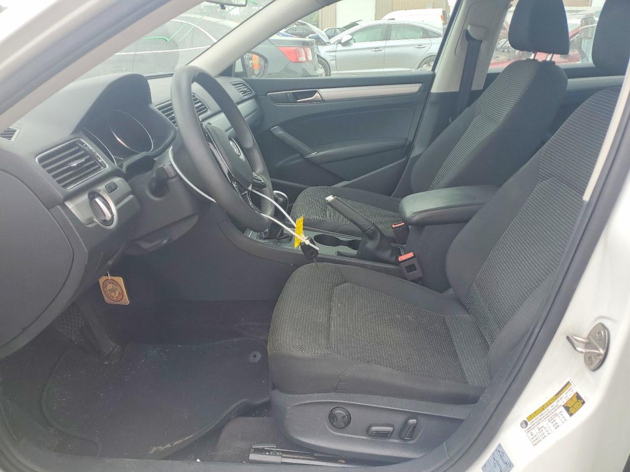 2018 VOLKSWAGEN PASSAT