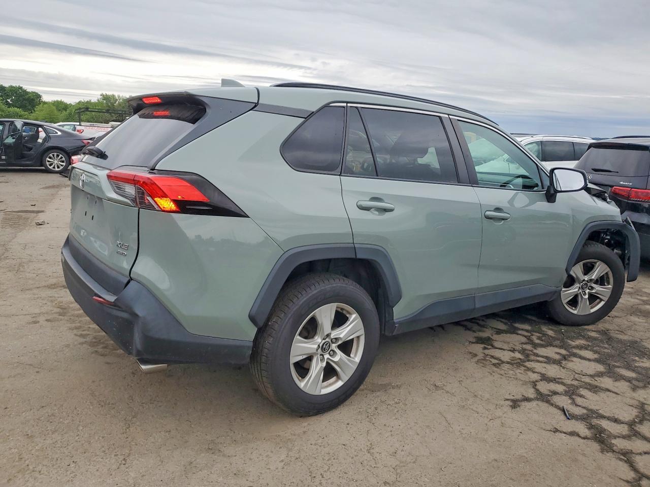 2021 TOYOTA RAV4