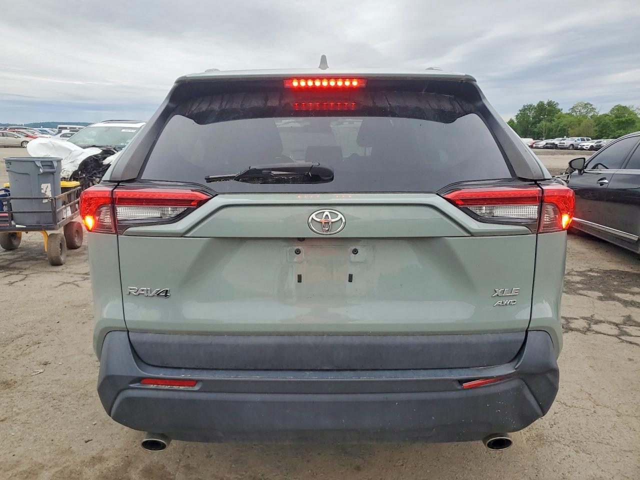 2021 TOYOTA RAV4
