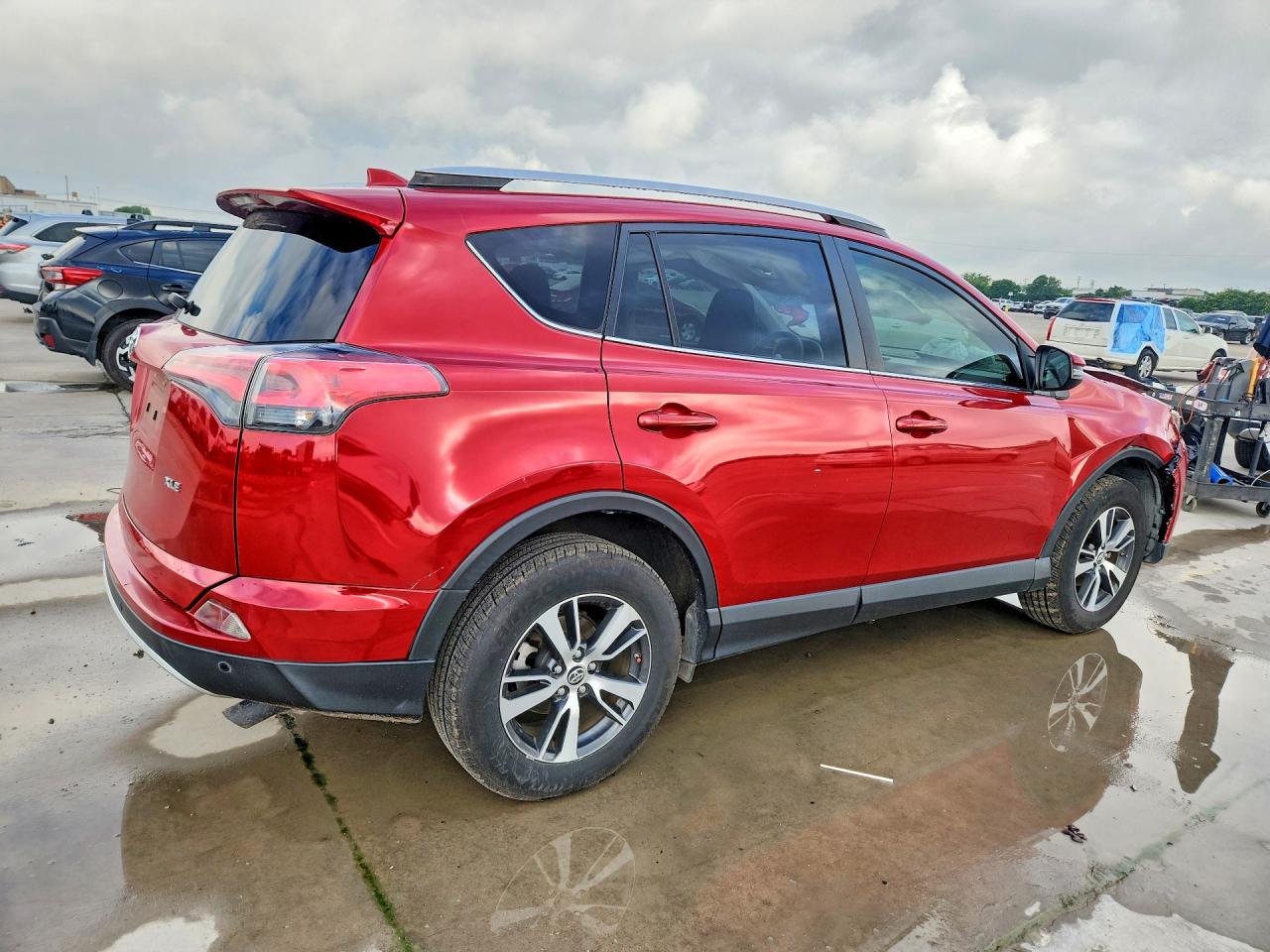 2016 TOYOTA RAV4